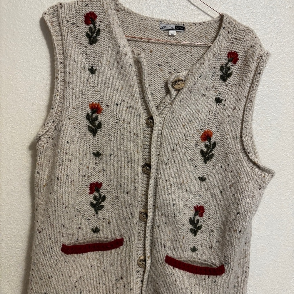 Dolce Wool Knit Vest with Floral Embroidery